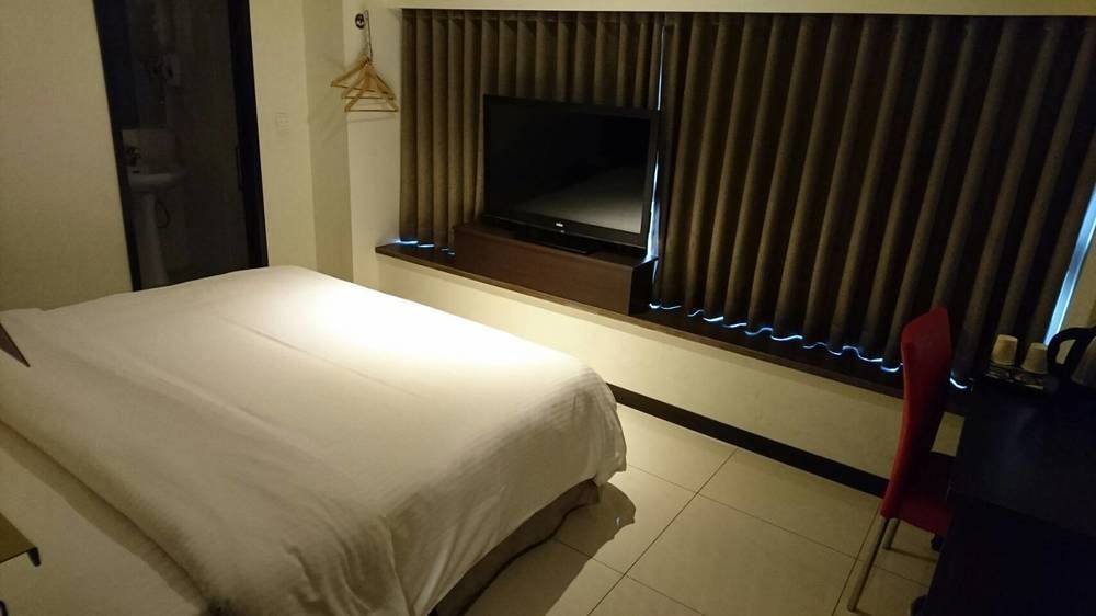 Bravo Hotel Taichung Buitenkant foto